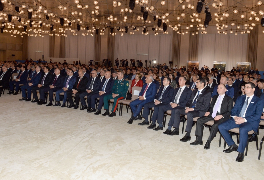 В Баку проходит церемония открытия Таможенного бизнес-форума – 2023