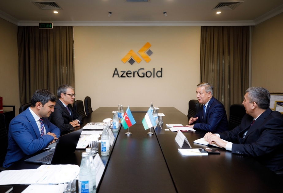 Zakir İbrahimov Özbəkistanın ölkəmizdəki səfiri ilə görüşüb