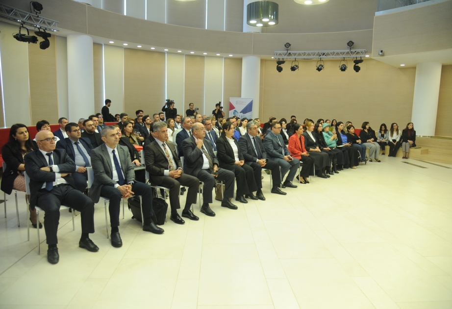 Son illər yaranmış QHT-lər üçün “Layihənin idarə edilməsinin əsasları” təlimi keçirilir VİDEO
