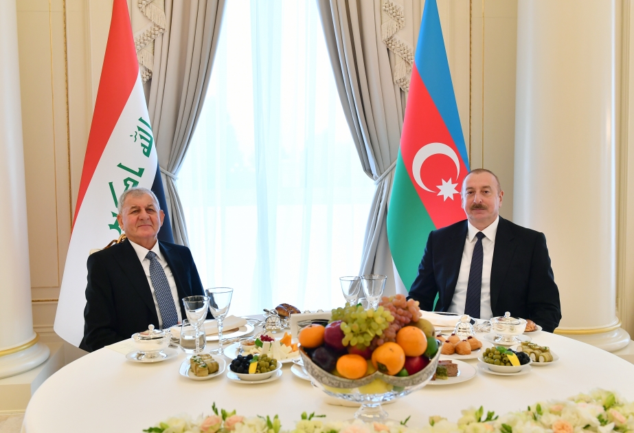Official lunch was hosted on behalf of President of Azerbaijan in honor of President of Iraq VIDEO