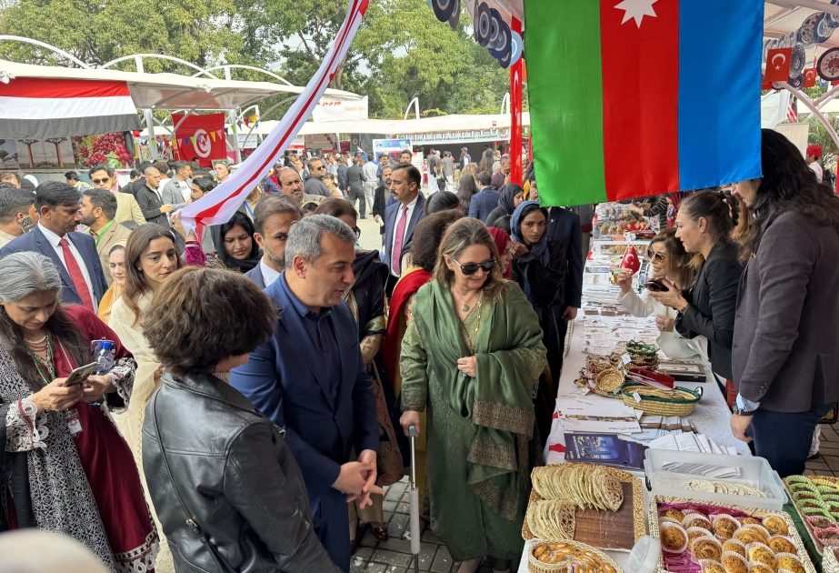 Azərbaycan məhsulları İslamabadda keçirilən xeyriyyə bazarında təqdim olunub