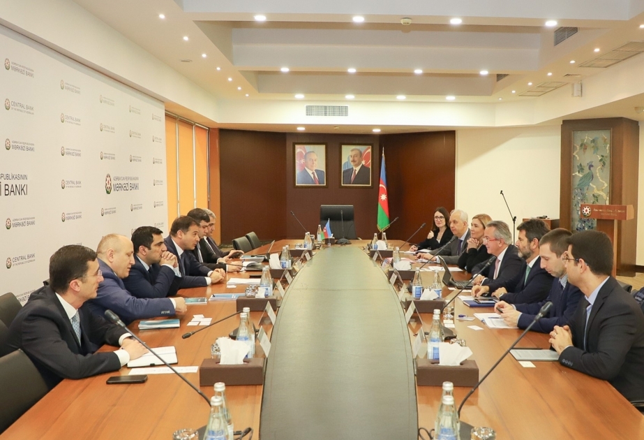 El Banco Central de Azerbaiyán y el BERD estudian las prioridades de la regulación bancaria en Azerbaiyán
