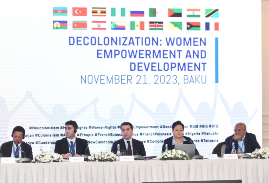In Baku findet Veranstaltung zum Thema “Entkolonialisierung: Stärkung von Frauen und Entwicklung“ statt