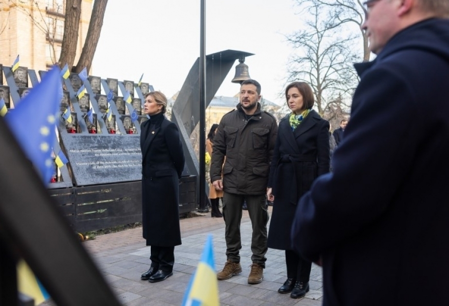 Moldova Prezidenti Ukraynaya səfərə gəlib