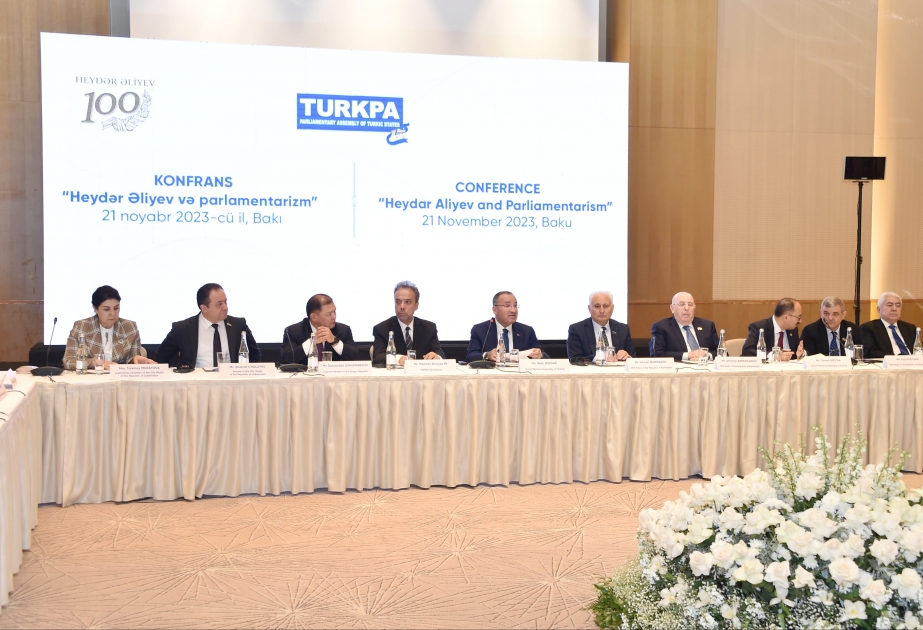 Une conférence consacrée au 15e anniversaire de la TURKPA se tient à Bakou