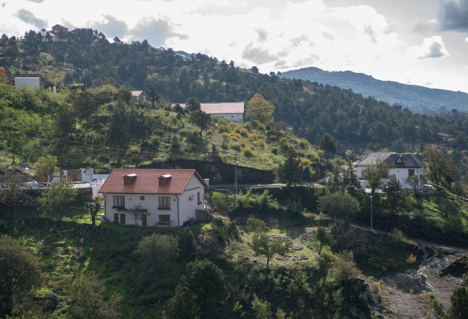 Se organiza una gira informativa por el distrito de Lachin