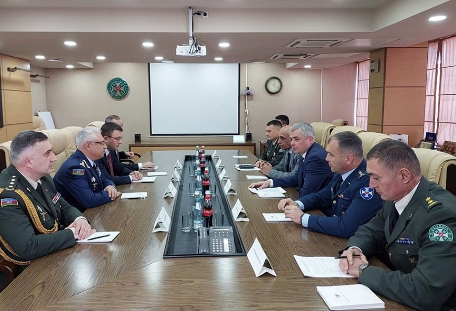 Los viceministros de Defensa de Azerbaiyán efectúan una visita de trabajo a Georgia