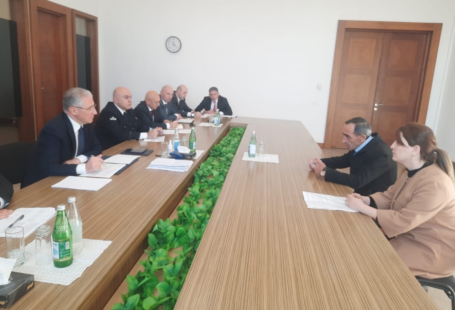 Ekologiya və təbii sərvətlər naziri Şəmkirdə vətəndaşları qəbul edib