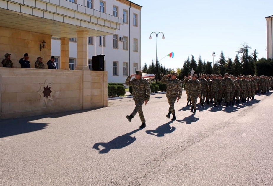 Azerbaijan Air Force conducts graduation ceremony