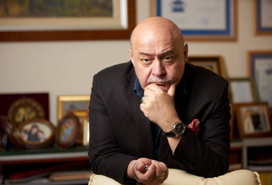 Эльбай Касим-заде избран профессором Международной академии архитектуры