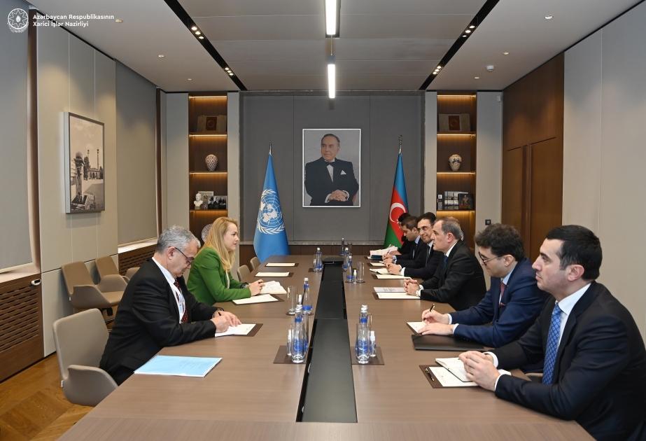 Canciller de Azerbaiyán se reúne con la Secretaria Ejecutiva de la Comisión Económica para Europa de las Naciones Unidas