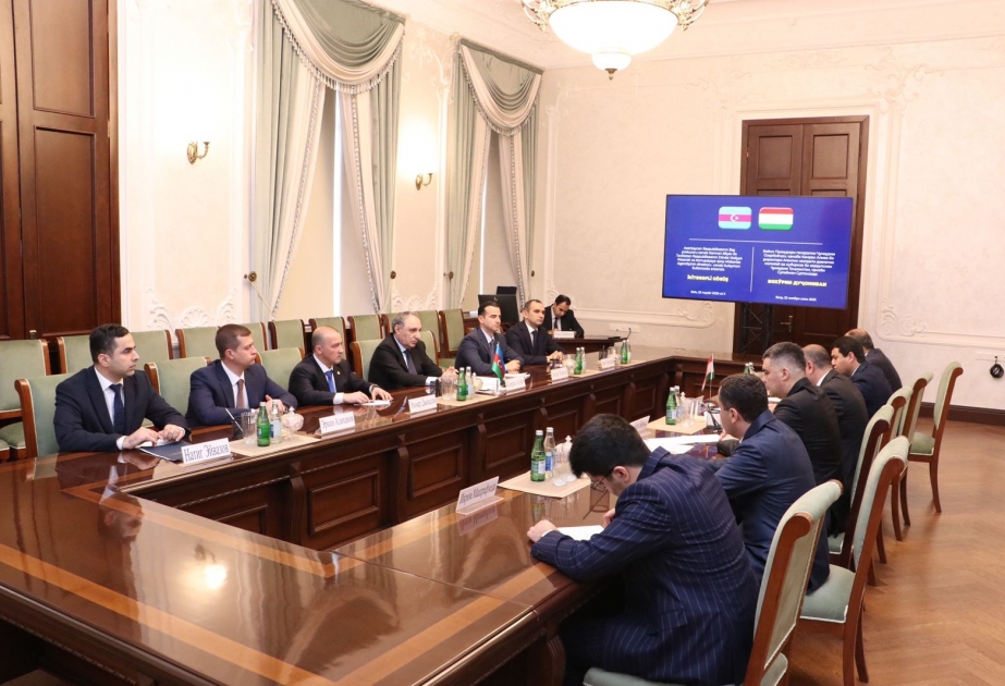 Azərbaycanla Tacikistan arasında hüquqi sahədə əməkdaşlıq proqramı imzalanıb