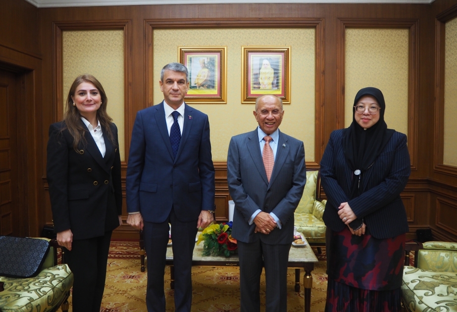 Azerbaiyán y Brunéi examinan las perspectivas de desarrollo de las relaciones bilaterales