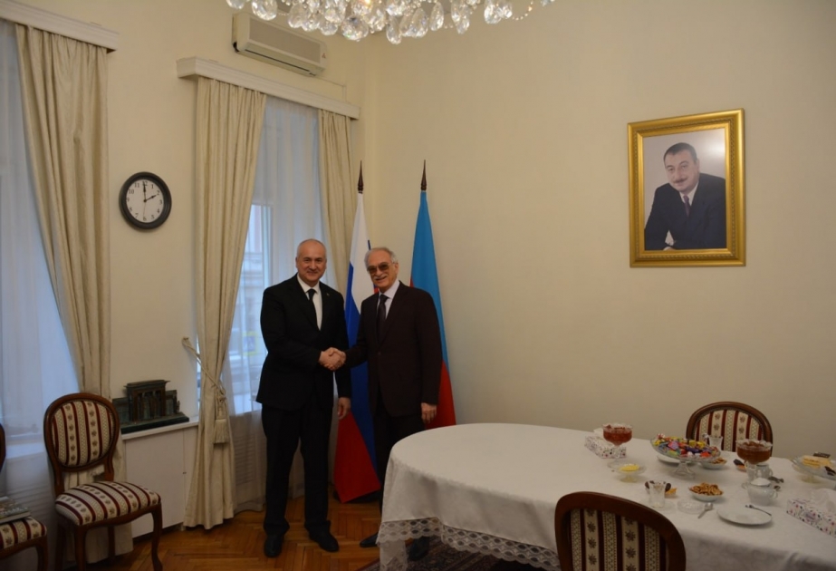 Полад Бюльбюльоглу рассказал послу Туркменистана о масштабных строительных работах на освобожденных территориях