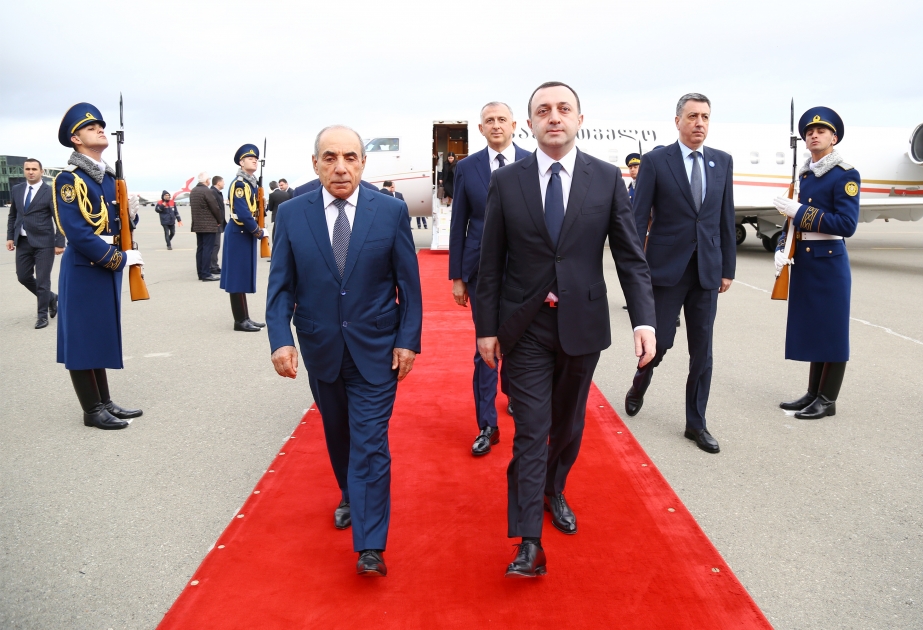 Gürcüstanın Baş naziri İrakli Qaribaşvili Azərbaycana səfərə gəlib