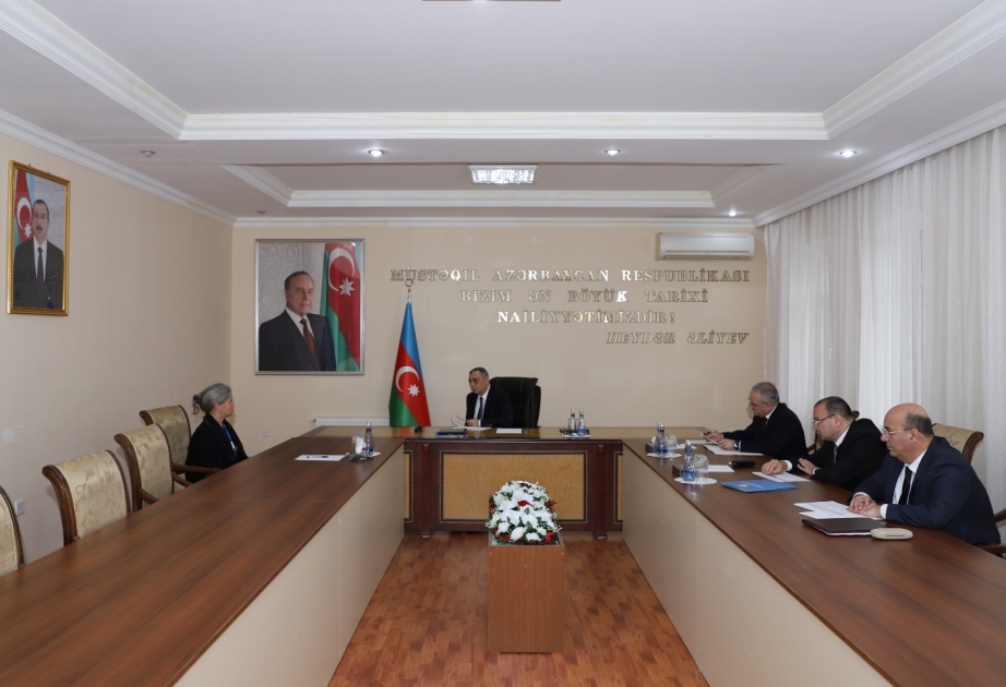 Dövlət Xidmətinin rəisi Bərdədə görüşdə 40 vətəndaşın müraciətini dinləyib