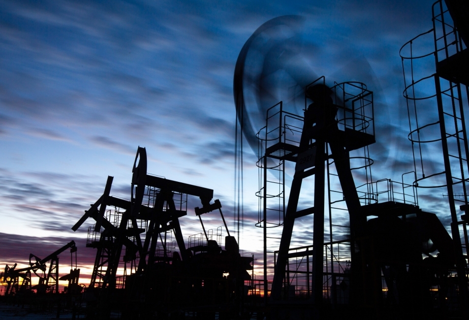 Нефть подешевела на мировых биржах