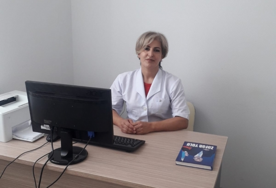 Həkim-ftiziatr: Tozlu havada küçəyə çıxarkən maskadan və eynəkdən istifadə etmək məsləhətdir