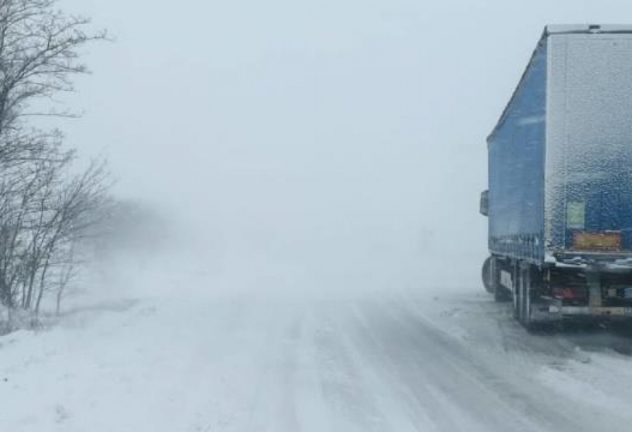受恶劣天气影响 乌克兰16个州2019个定居点断电
