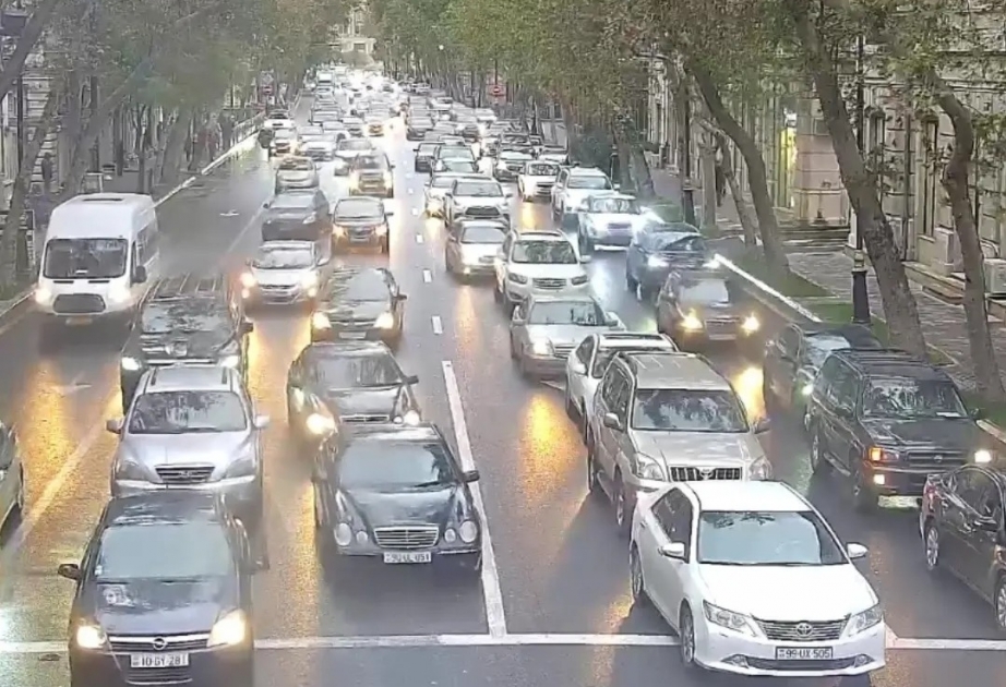 Bakının hansı yollarında sıxlıq yaranıb?  SİYAHI