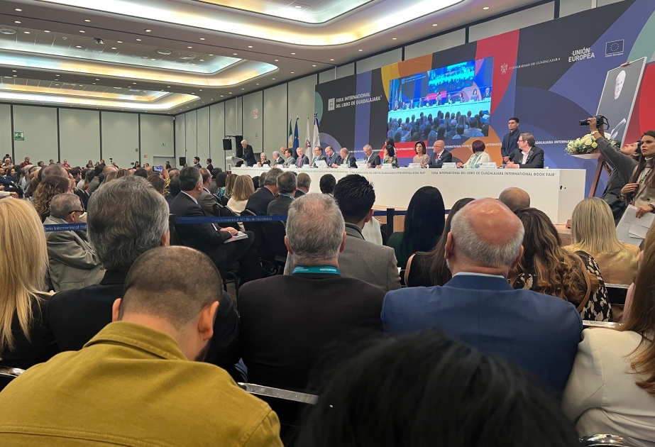 Azerbaiyán está representado en la mayor feria del libro del continente americano
