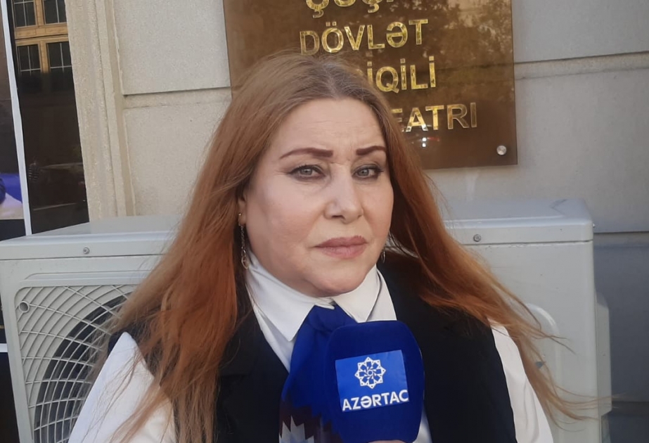 Bədənində qəlpələr gəzdirən azərbaycanlı aktrisa: Həmişə üstümdə qumbara olurdu