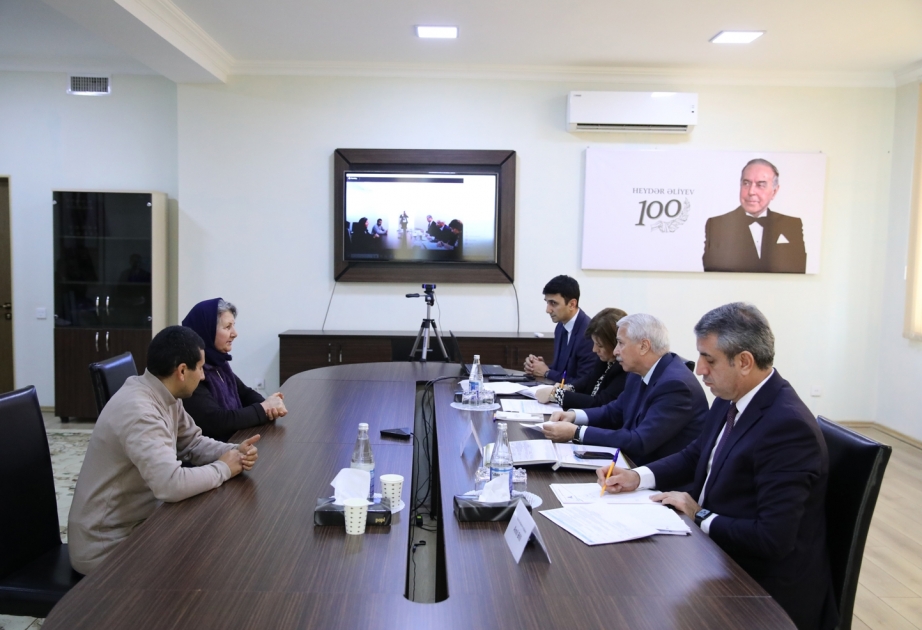 İqtisadiyyat nazirinin müavini Siyəzəndə vətəndaşlarla görüşüb
