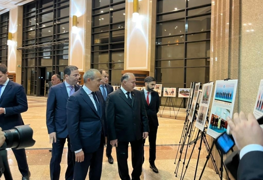 В Ашхабаде открылась фотовыставка, посвященная 100-летию великого лидера Гейдара Алиева