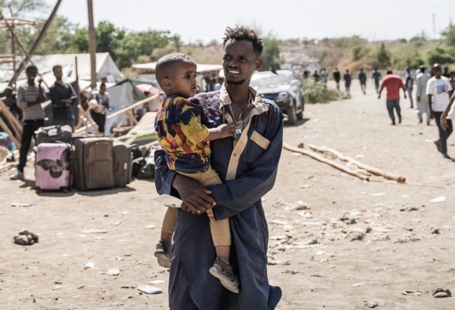 “Save the Children”: Sudan dünyada ən böyük köçkün uşaqlar böhranı ilə üzləşib