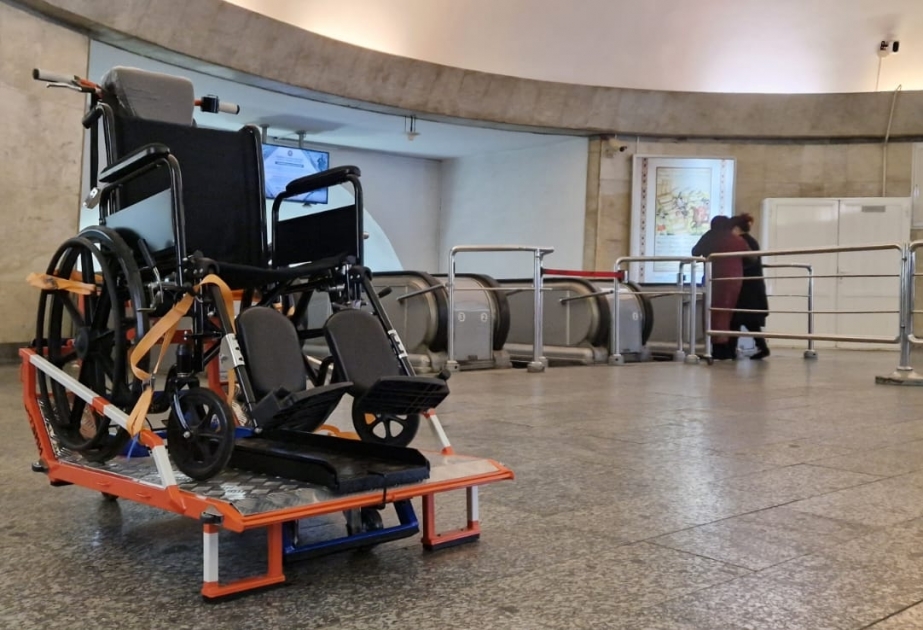 Bakı metrosunda əlil arabaları daha iki yeni tip qurğu ilə daşınacaq VİDEO