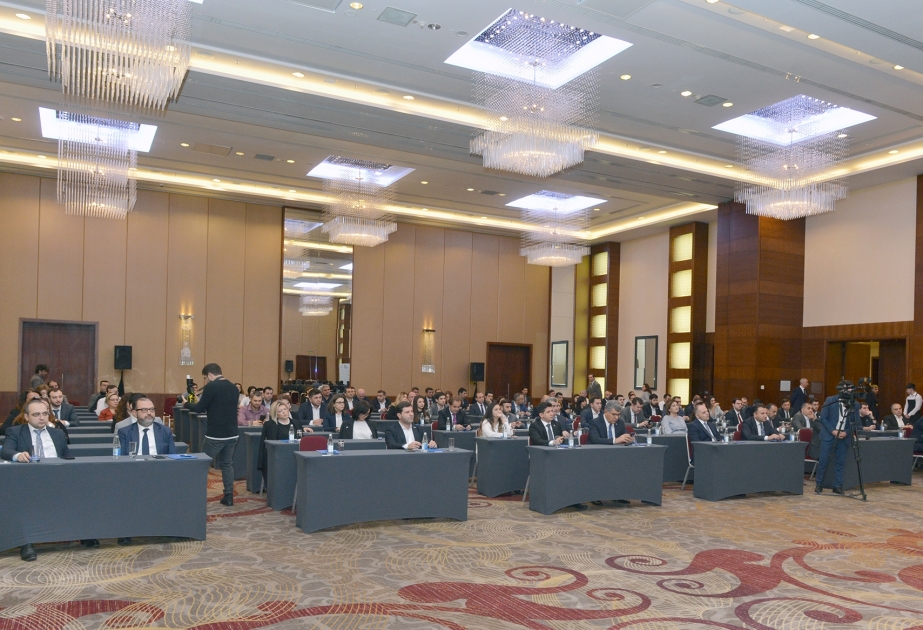 Dövlət Vergi Xidməti və "Caspian Energy Club"un birgə təşkilatçılığı ilə B2G forumu keçirilib