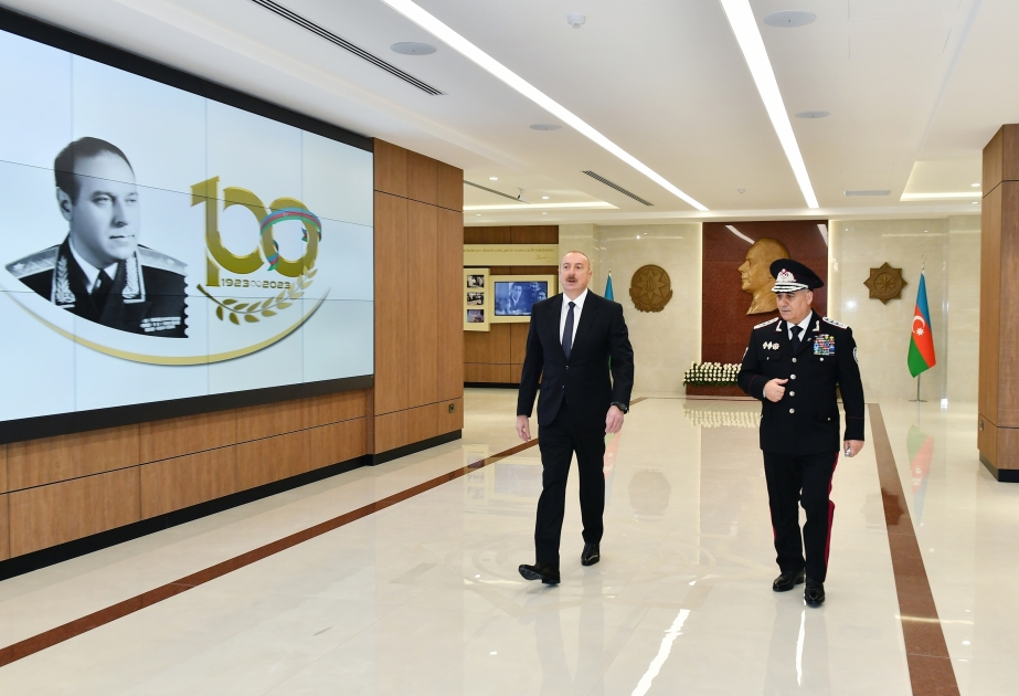 伊利哈姆·阿利耶夫总统出席国家安全局新建行政大楼落成仪式