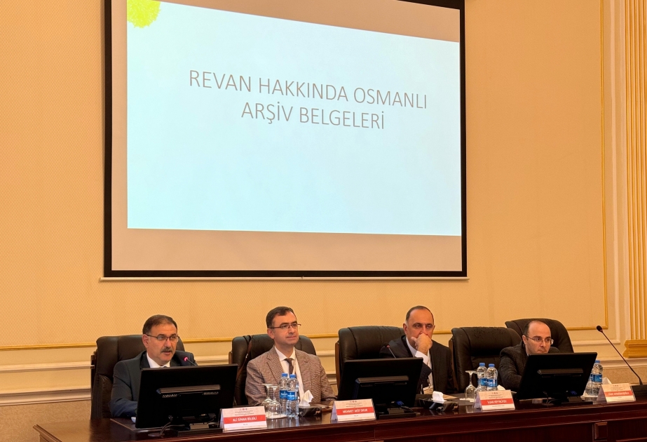 Conferencia internacional " Desde Ravan hasta Iravan y Azerbaiyán Occidental"