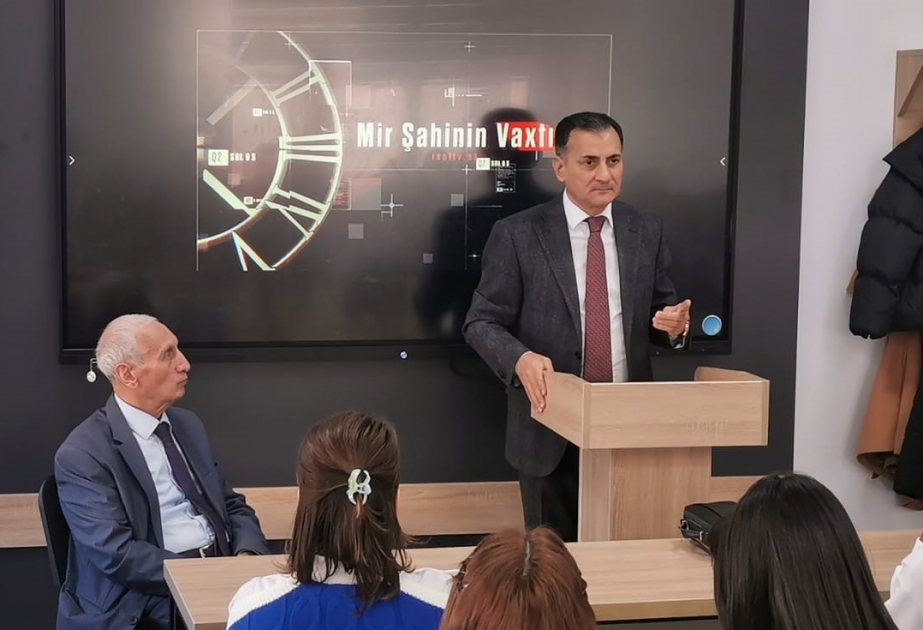 Mirşahin Ağayev BDU-nun Jurnalistika fakültəsinin tələbələrinə ustad dərsi keçib
