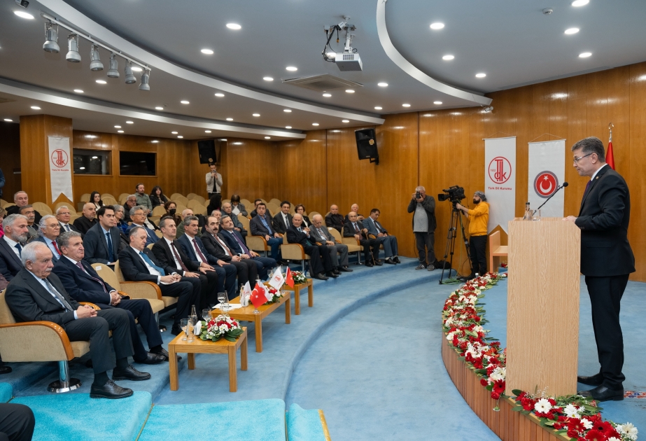 AMEA Türk Dil Qurumunun “Türk dilinə xidmət” mükafatına layiq görülüb
