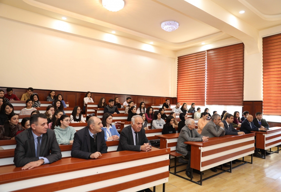 Türkiyənin Orta Doğu Texniki Universitetinin professorunun BDU-da ustad dərsi