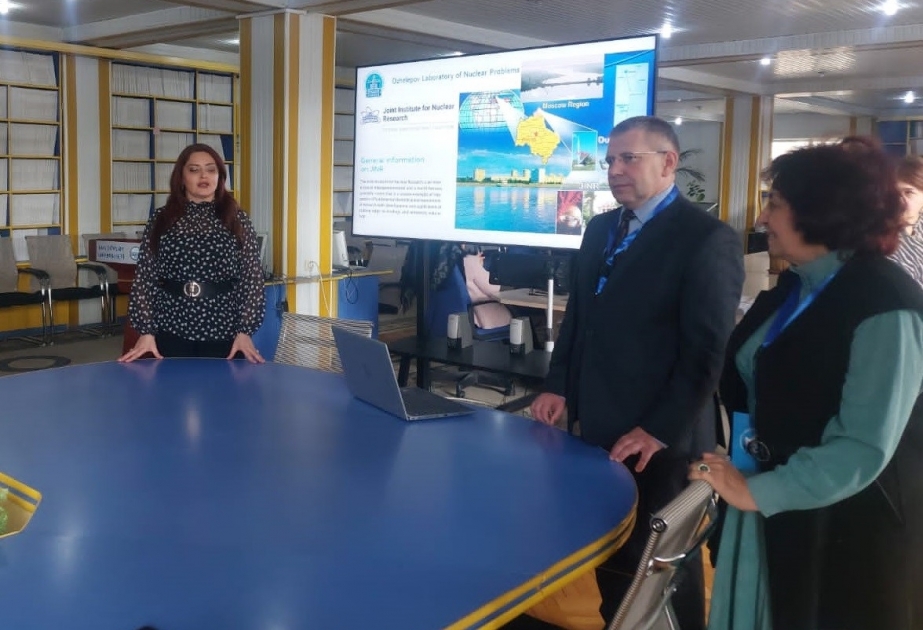 BDU-nun Fizika fakültəsinin əməkdaşları Birləşmiş Nüvə Tədqiqatları İnstitutunun fəaliyyəti barədə məlumatlandırılıb