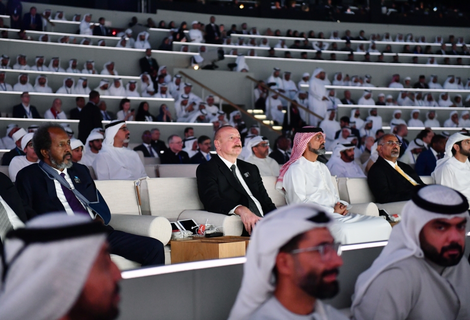 Präsident Ilham Aliyev nimmt an Veranstaltung anlässlich des Nationalfeiertages der Vereinigten Arabischen Emirate in Dubai teil VIDEO