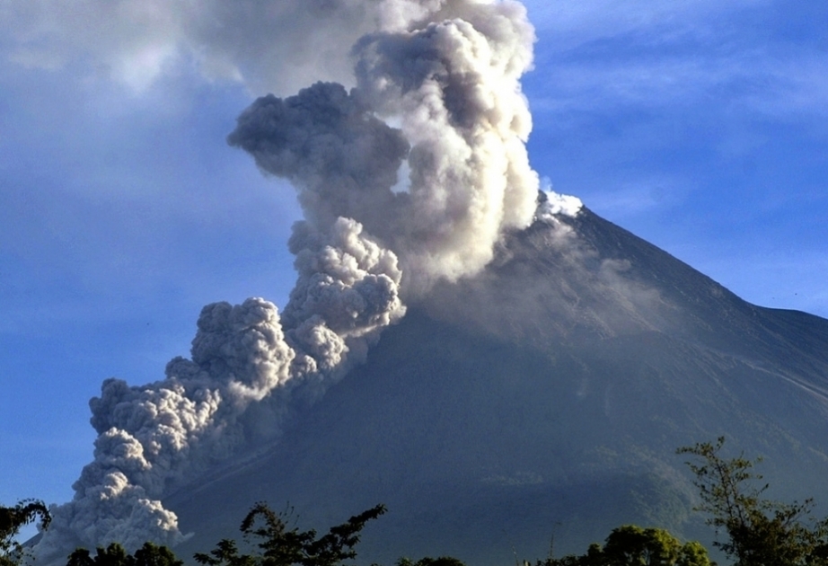 11 climbers die after volcanic eruption in Indonesia