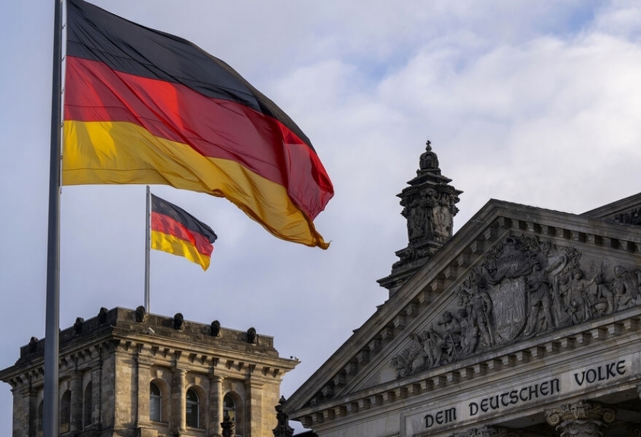 Habeck cancels COP28 trip to focus on fixing budget crisis