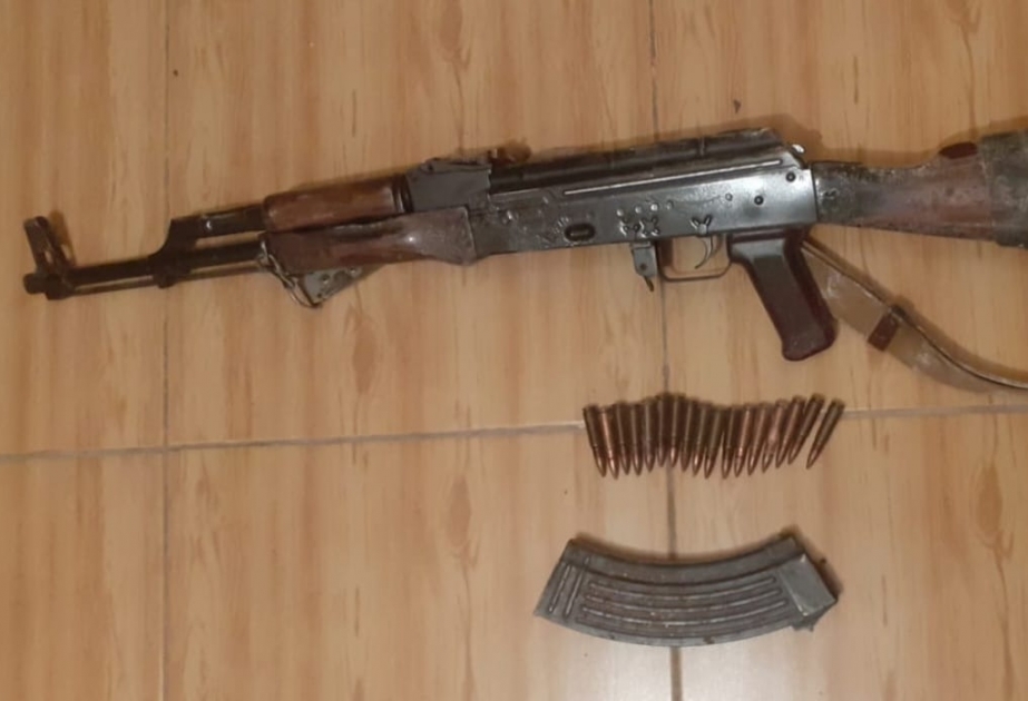 Lənkəran sakinlərindən "Kalaşnikov" avtomatı və 10 ədəd ov silahı götürülüb