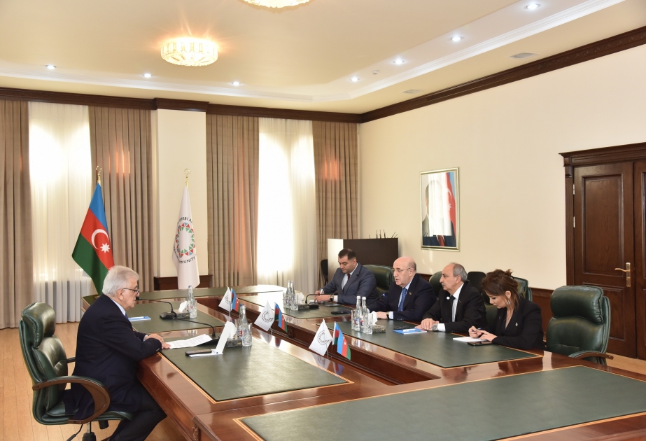 Qərbi Azərbaycan İcmasında TBMM-in üzvü Şamil Ayrımla görüş təşkil edilib