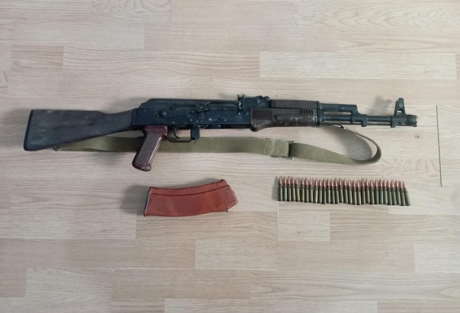 Şirvanda avtomat silahı, daraq və patronlar aşkarlanıb