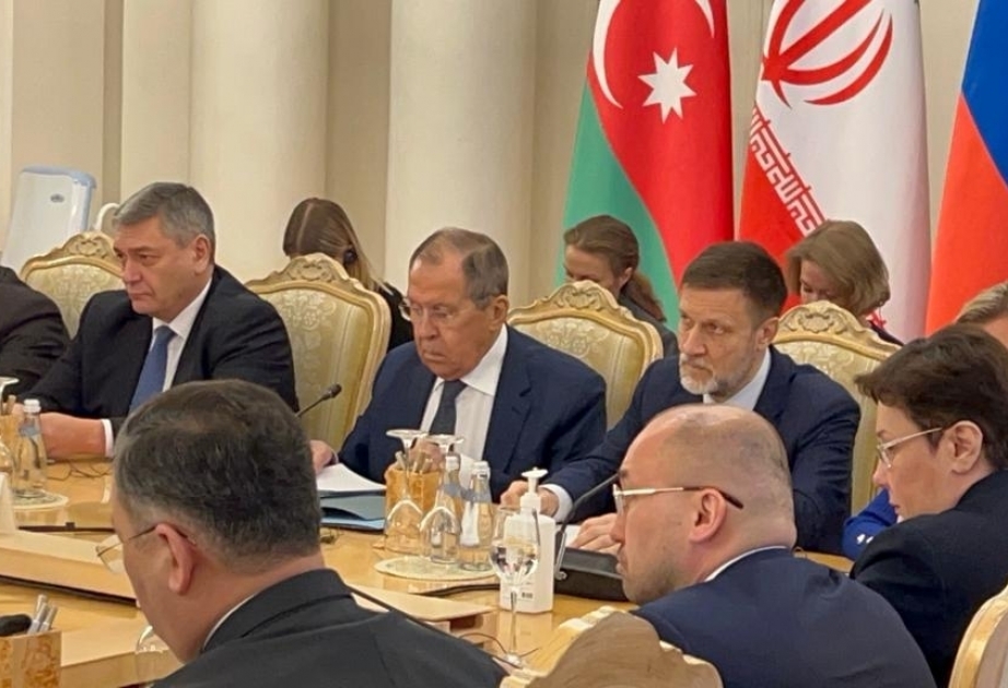 Serguéi Lavrov propone la creación del Consejo del Caspio