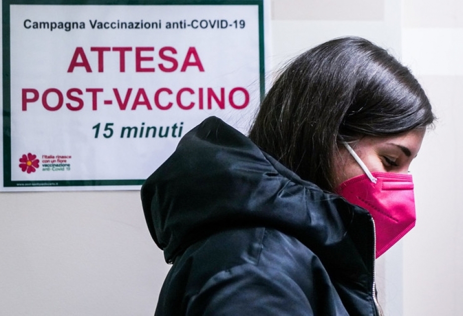 İtaliyada bir ayda 881 nəfər koronavirusun qurbanı olub