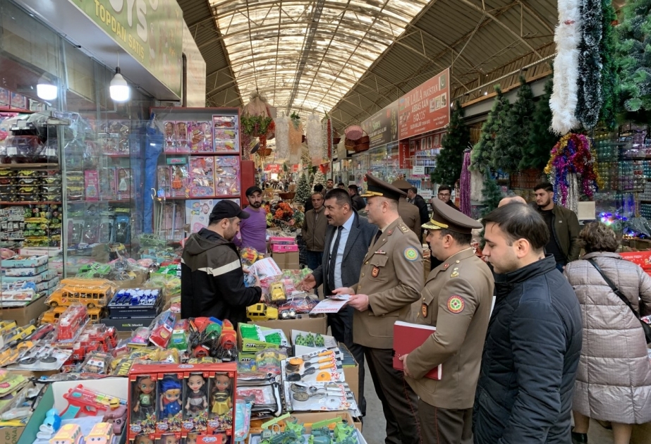 FHN-in Dövlət Yanğın Nəzarəti Xidməti “Sədərək” ticarət mərkəzində təlim təşkil edib