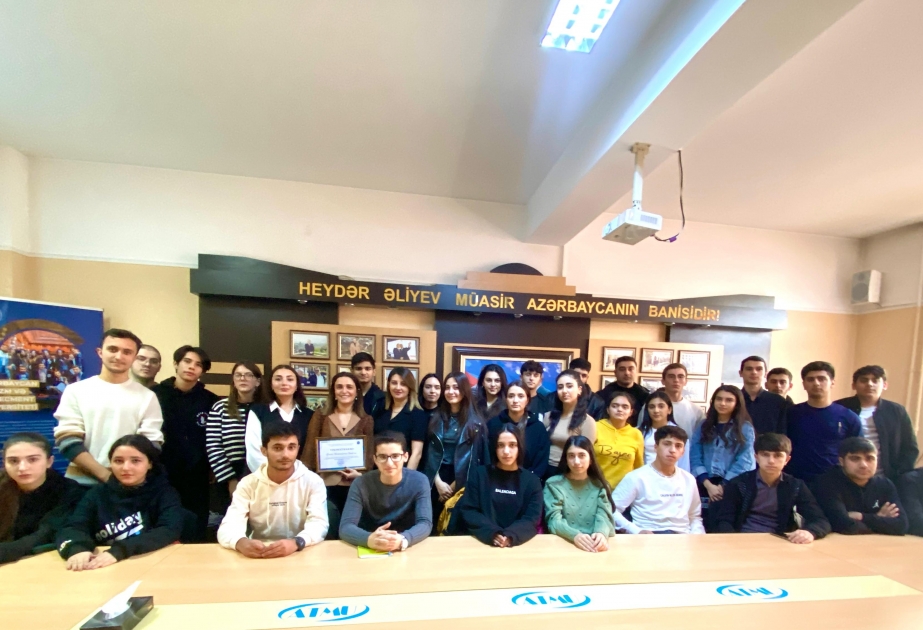 “Career Hacks by ATMU alumni” layihəsi başa çatıb