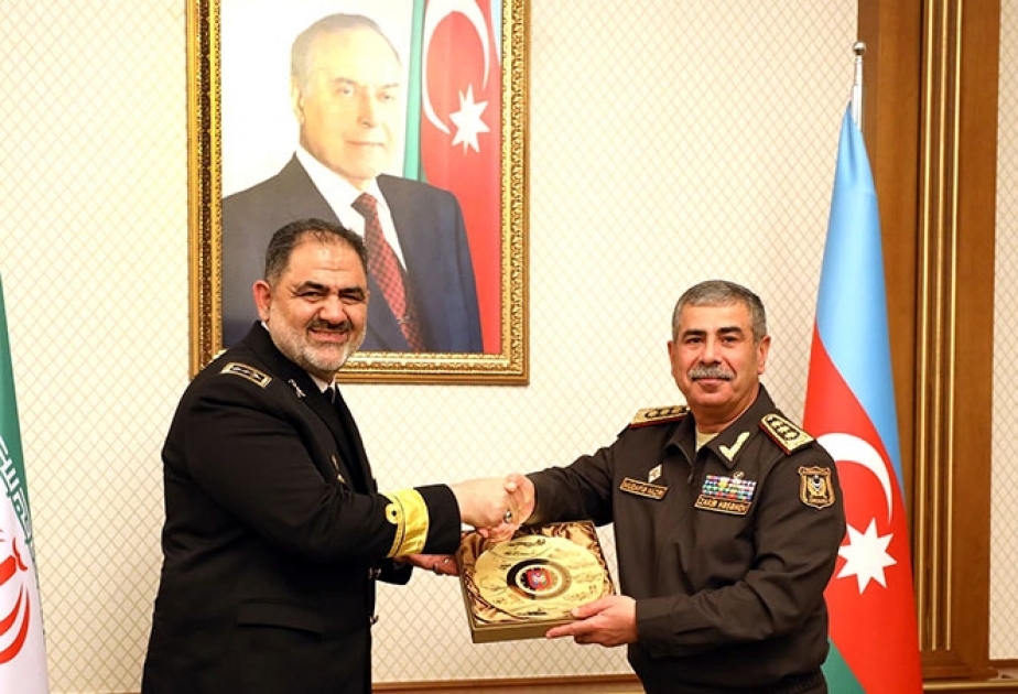 Azərbaycan və İran arasında hərbi sahədə əməkdaşlığın inkişaf perspektivləri mövzusunda fikir mübadiləsi aparılıb