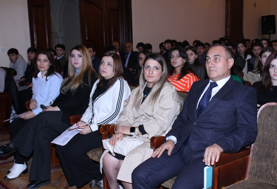 ADAU tələbələri yüksək təqaüd və xaricdə təcrübə imkanı əldə edəcəklər