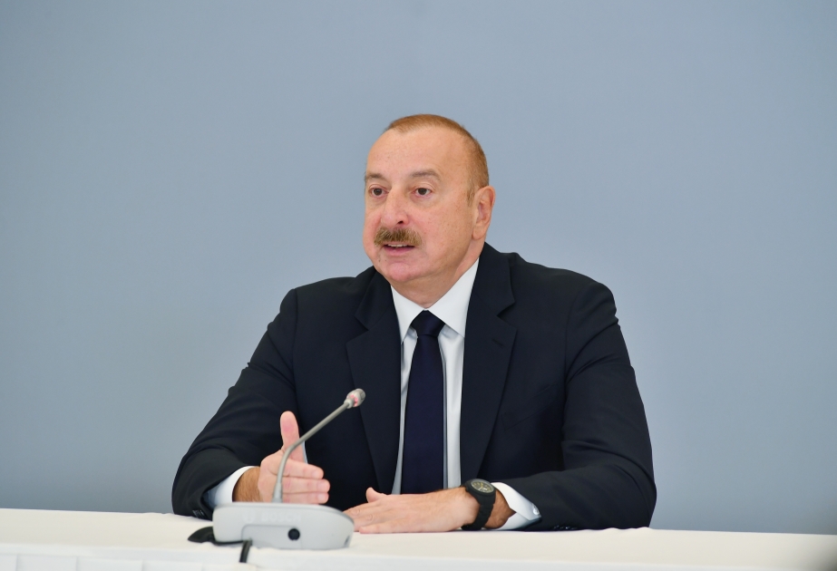Президент: Подсчитывается ущерб, нанесенный окружающей среде незаконной экономической деятельностью на освобожденных территориях